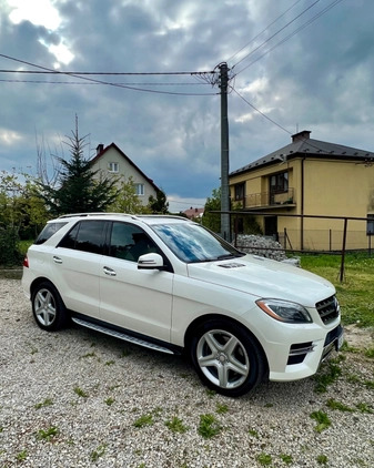 Mercedes-Benz ML cena 124000 przebieg: 116000, rok produkcji 2013 z Niepołomice małe 29